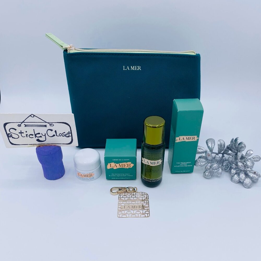 La Mer Skincare Set-Green Pouch,Moisturizing Cream,Lotion&Gold Keychain-4pc-NEW